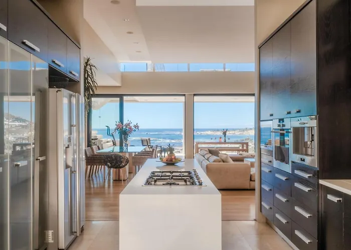 Azamara Luxury Villa - Camps Bay