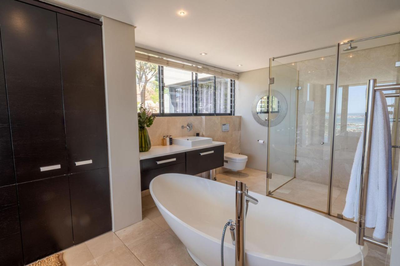 Azamara Luxury - Camps Bay * Kaapstad